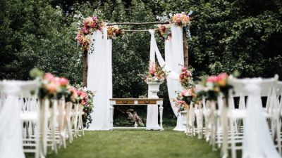 Outdoor wedding aisle decor