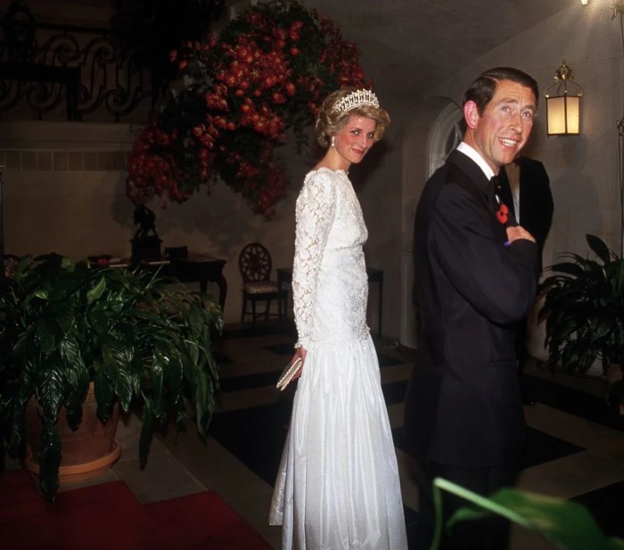 Princess of wales wedding dress