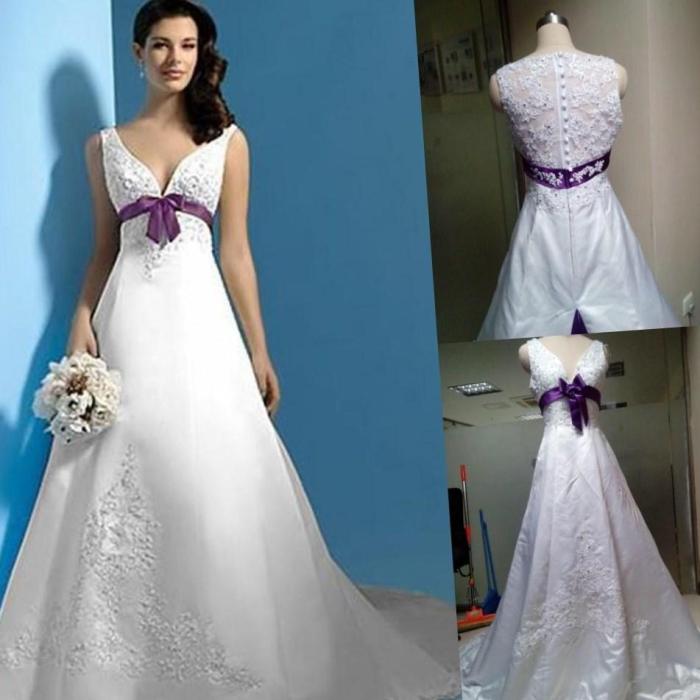 Purple and white wedding dresses plus size